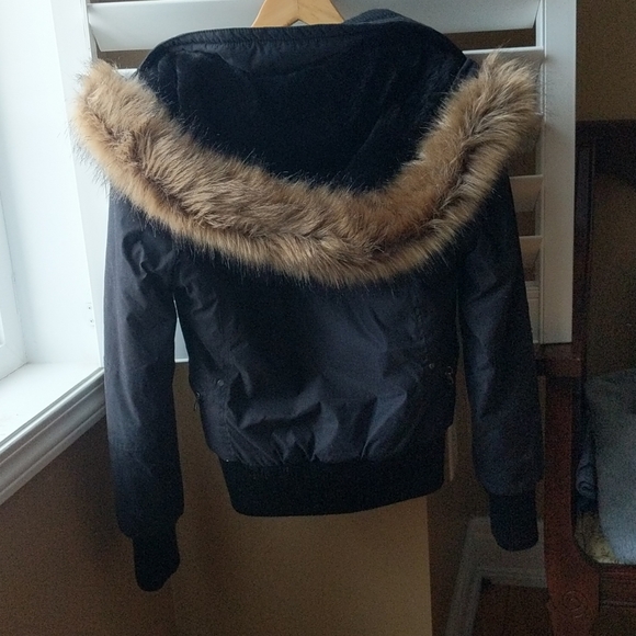 TNA (aritzia) jacket - Picture 2 of 4